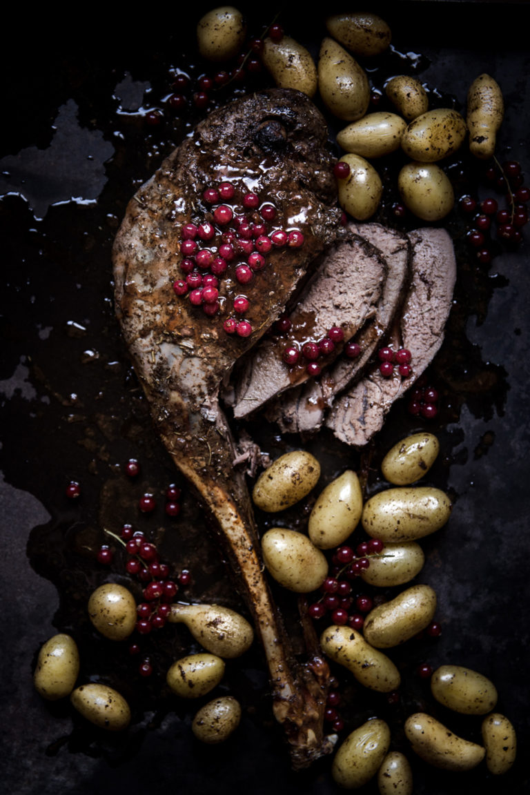 Gigot de chevreuil, sauce aux groseilles Je cuisine du gibier